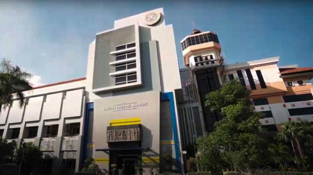 Fakultas Ekonomi dan Bisnis Universitas Airlangga